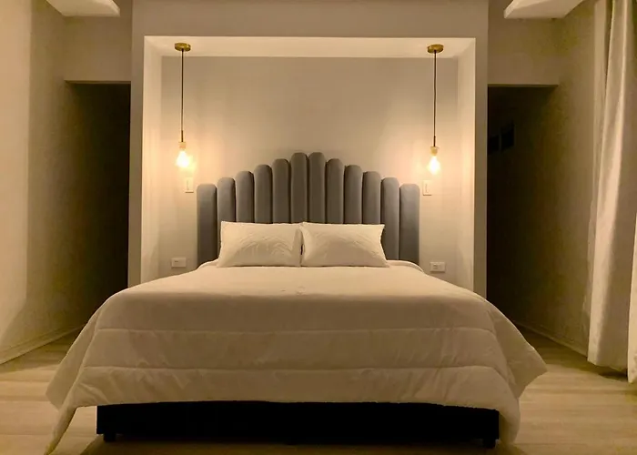 Penthouse - Vista Hermosa Apartments