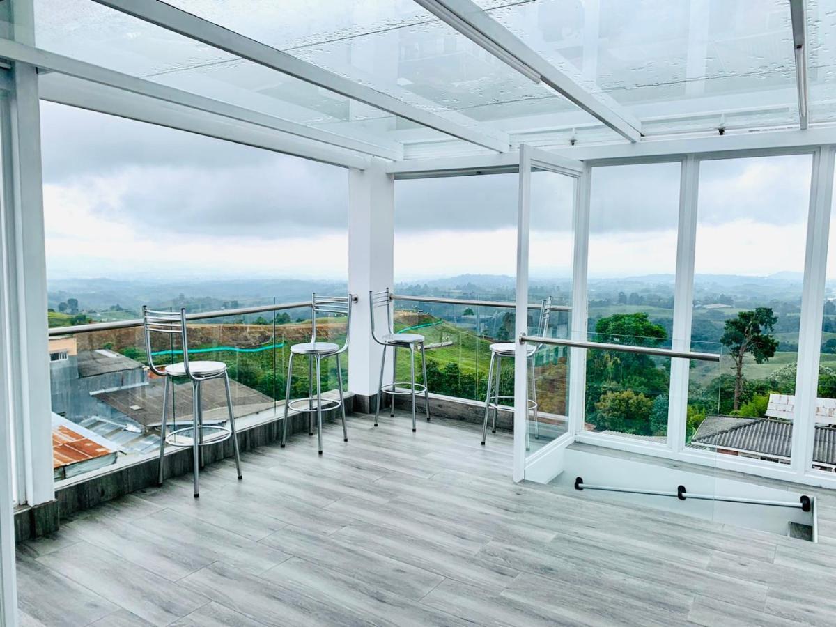 Penthouse - Vista Hermosa Apartment *